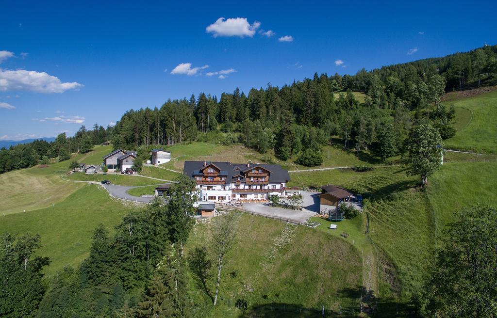 Schröckerhof Hotel